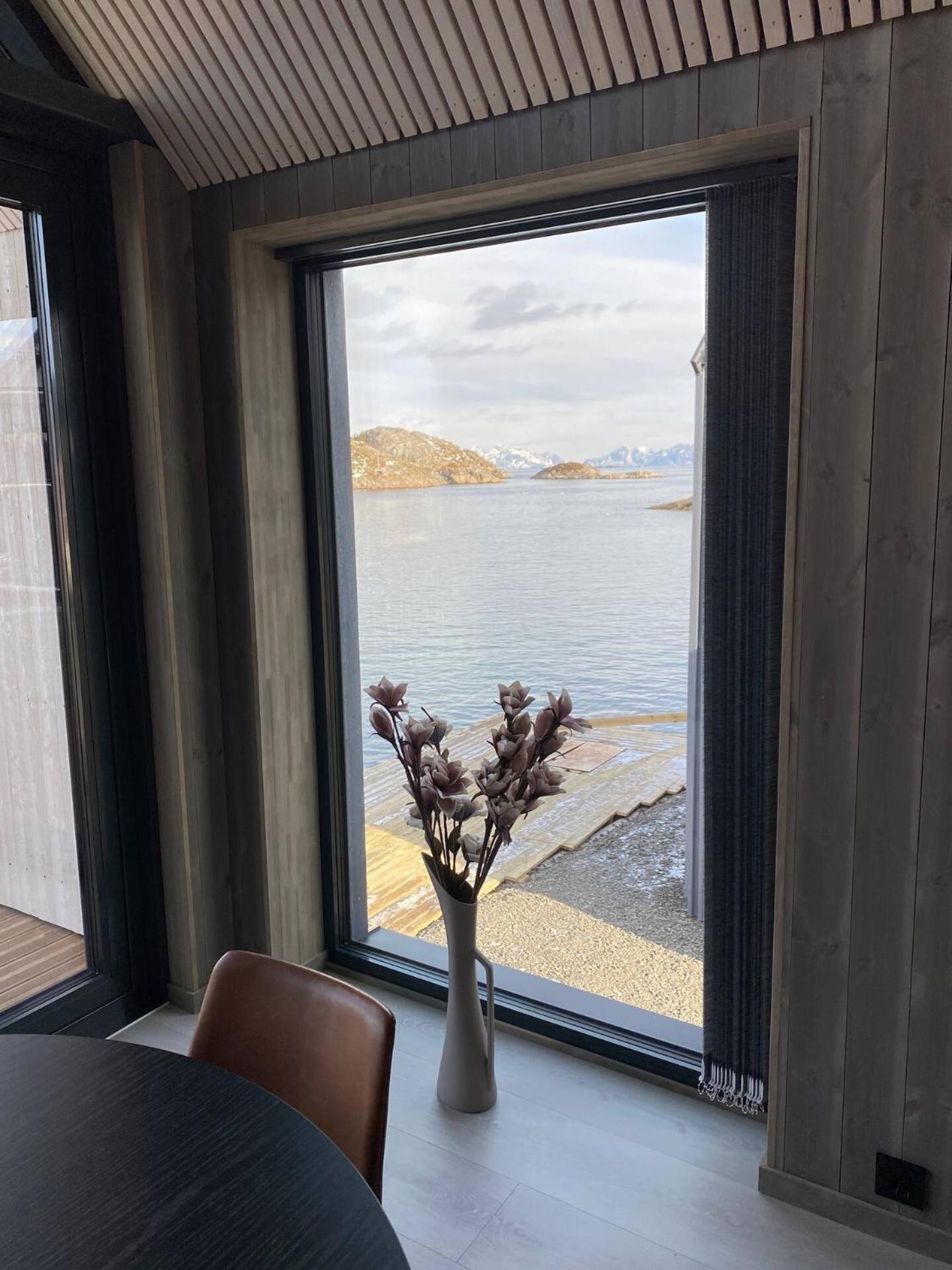 Ny Leilighet I Henningsvaer! Kültér fotó